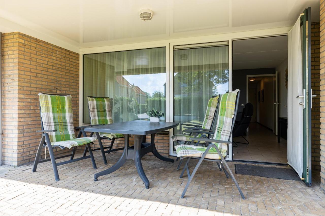 Escape, appartement met groot terras Buren  Extérieur photo