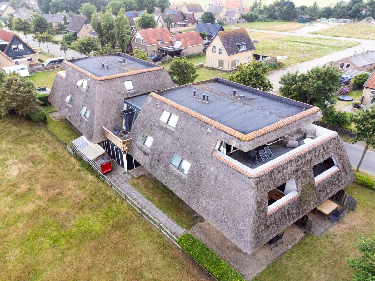 Escape, appartement met groot terras Buren  Extérieur photo