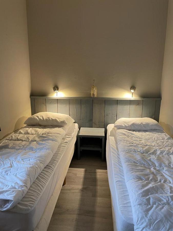 Escape, appartement met groot terras Buren  Extérieur photo